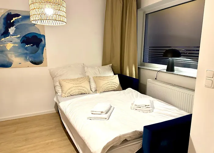 Stylisches 2-zimmer Ambient In Alsternaehe Mit Kingsize-bett & Schlafsofa Apartament Hamburg