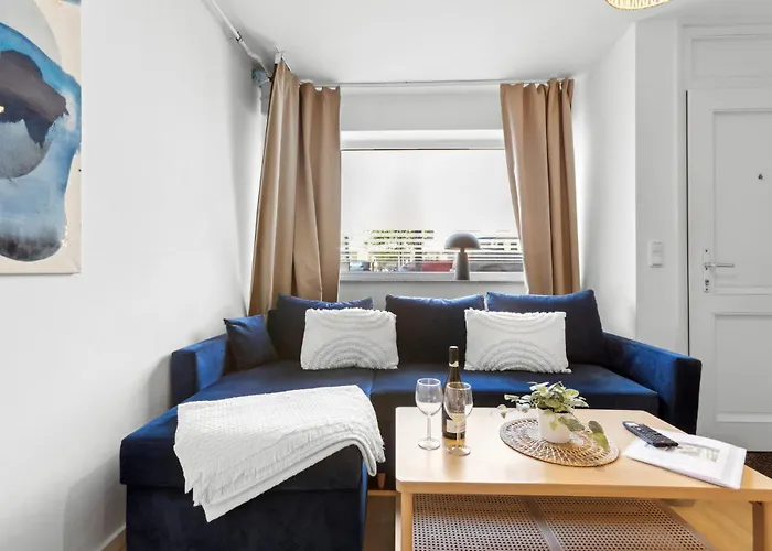 Stylisches 2-zimmer Ambient In Alsternaehe Mit Kingsize-bett & Schlafsofa Apartament *