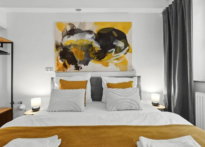 Stylisches 2-zimmer Ambient In Alsternaehe Mit Kingsize-bett & Schlafsofa Apartament *